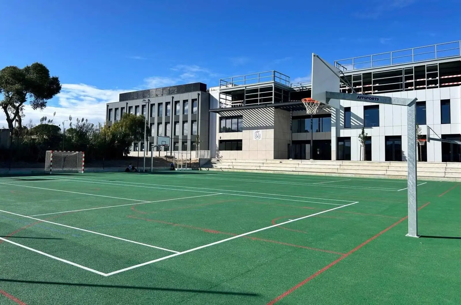 IPS Cascais Secondary School building and sports pitch