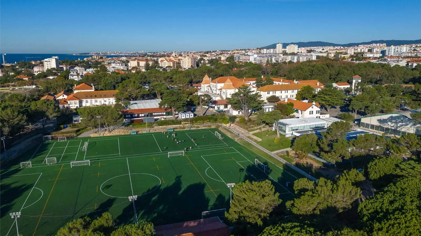 Aerial view of the St. Julian's School campus in Carcavelos